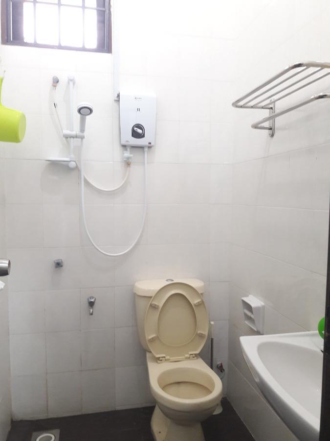 Jb Homestay Bukit Indah Wifi Ciq Mall Legoland Free Parking Джохор-Бару Экстерьер фото
