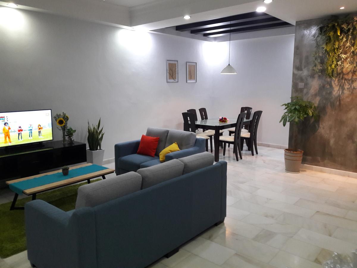 Jb Homestay Bukit Indah Wifi Ciq Mall Legoland Free Parking Джохор-Бару Экстерьер фото