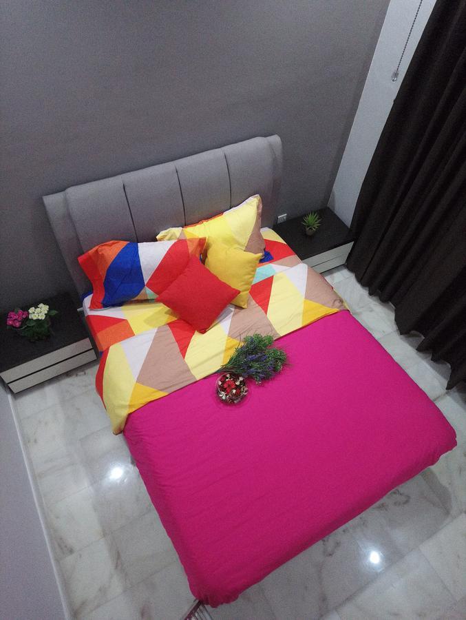 Jb Homestay Bukit Indah Wifi Ciq Mall Legoland Free Parking Джохор-Бару Экстерьер фото