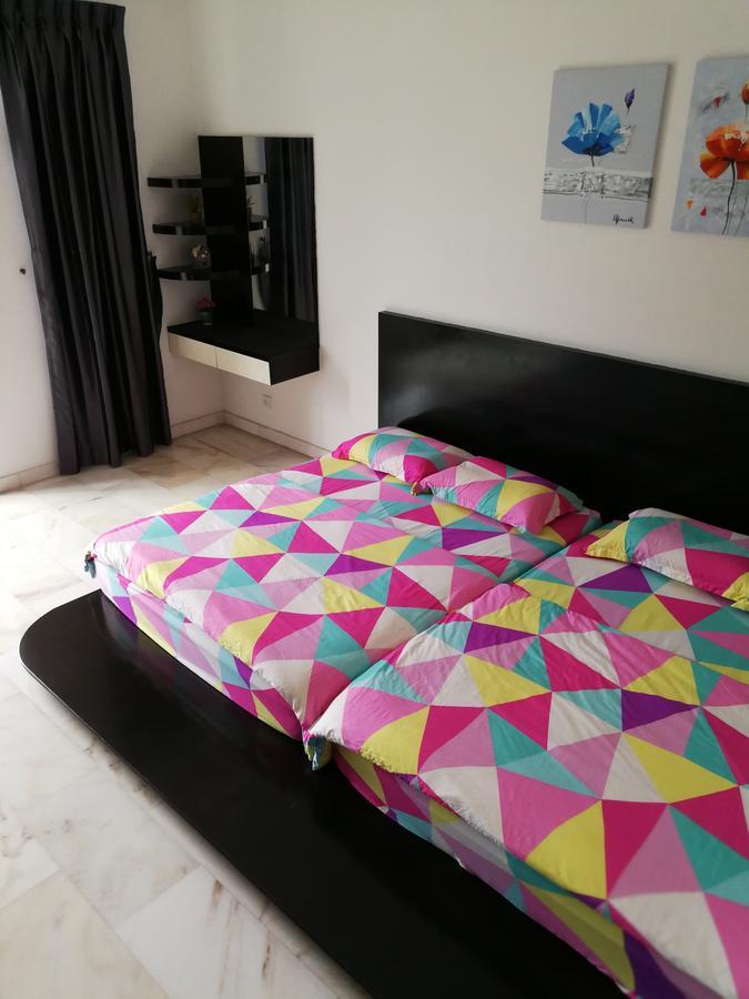 Jb Homestay Bukit Indah Wifi Ciq Mall Legoland Free Parking Джохор-Бару Экстерьер фото